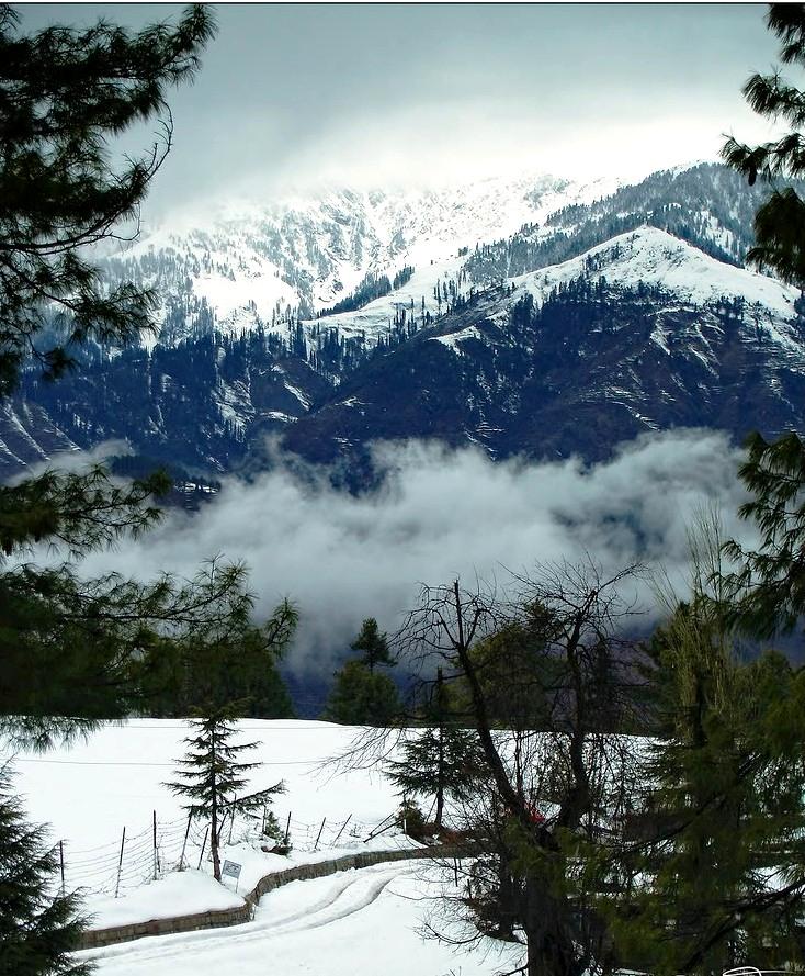 06+Hunza+Valley+Gilgit+Balistan+Pakistan.jpeg